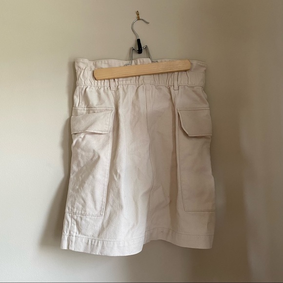 H&M cream cargo skirt - Picture 2 of 3